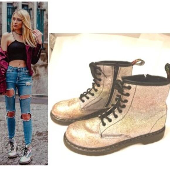 Dr. Martens Gold Sparkle Chunky Combat Boots Sz 5L Fairy Barbiecore GLAM Goth - Picture 1 of 16
